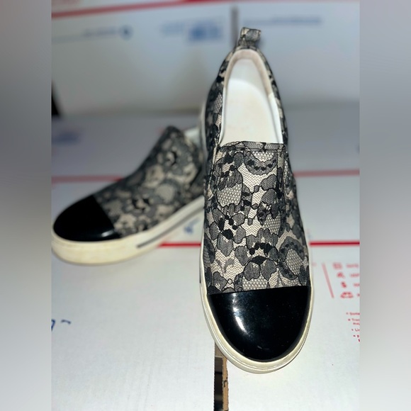 marc jacobs slip on shoes